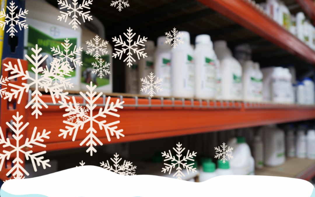 Przechowywanie etykiet samoprzylepnych zimą w magazynie – niska temperatura a klej etykiet